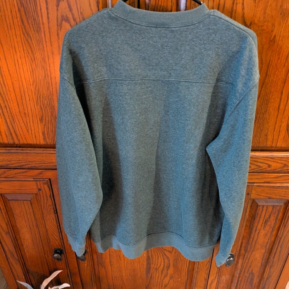 🏔️ Columbia Crewneck Sweatshirt - Picture 2 of 5